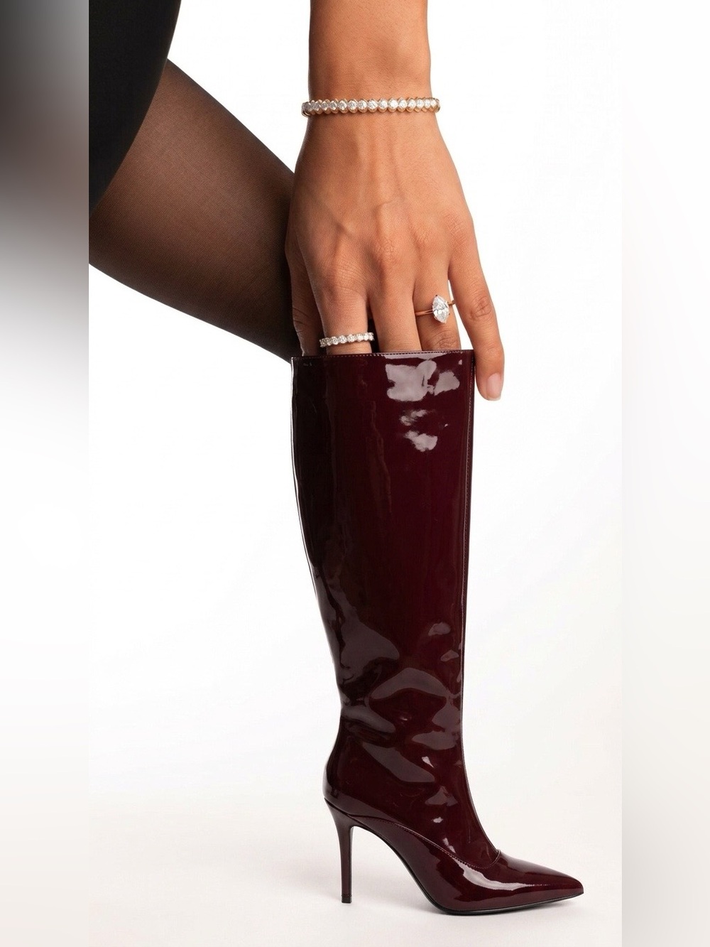 New AAJ BY AMINAH Isabella Knee High Boots in Deep Red/Burgandy size 7.5M